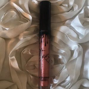 Kylie Jenner Lip Gloss cupid